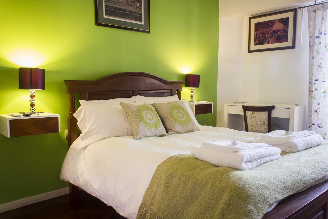 Abode Buenos Aires Bed & Breakfast Exterior photo